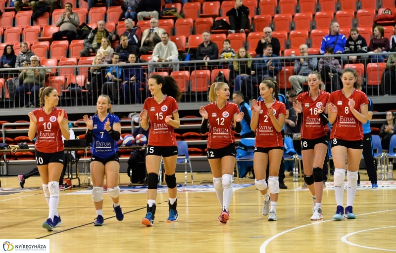Fatum - Palota női röplabda - fotó Trifonov Éva
