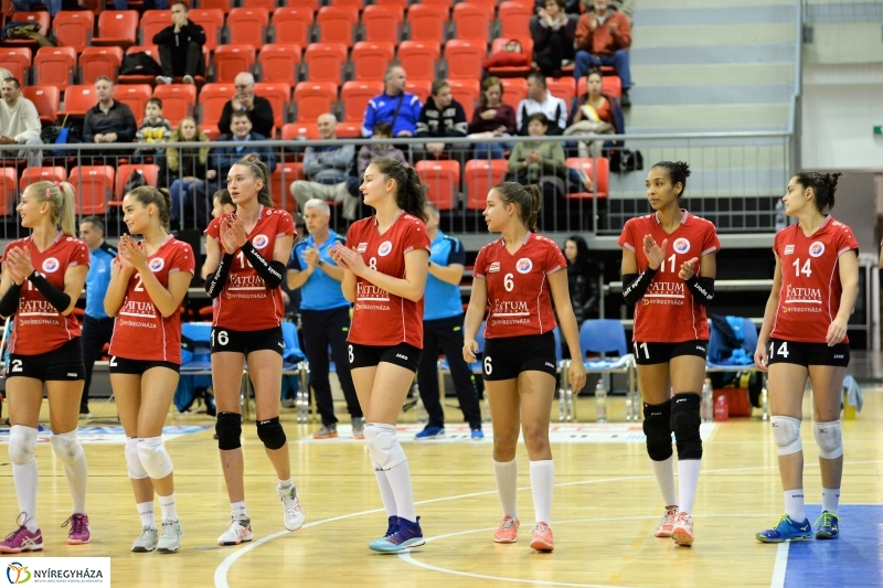 Fatum - Palota női röplabda - fotó Trifonov Éva