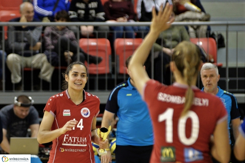 Fatum - Palota női röplabda - fotó Trifonov Éva