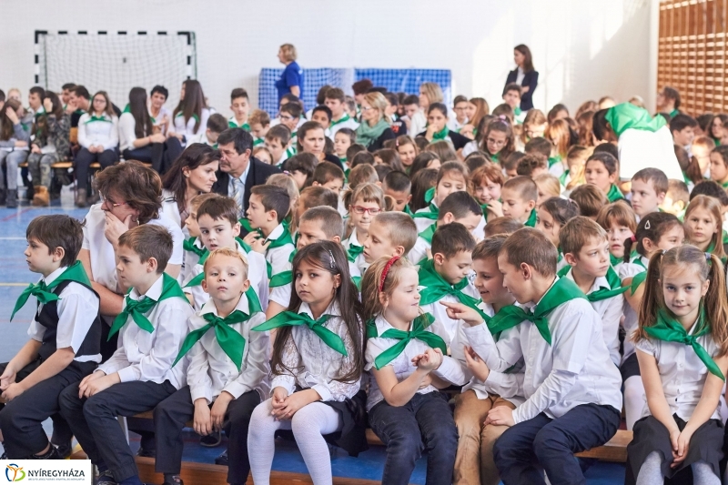 Jubilál a Kertvárosi iskola - fotó Szarka Lajos