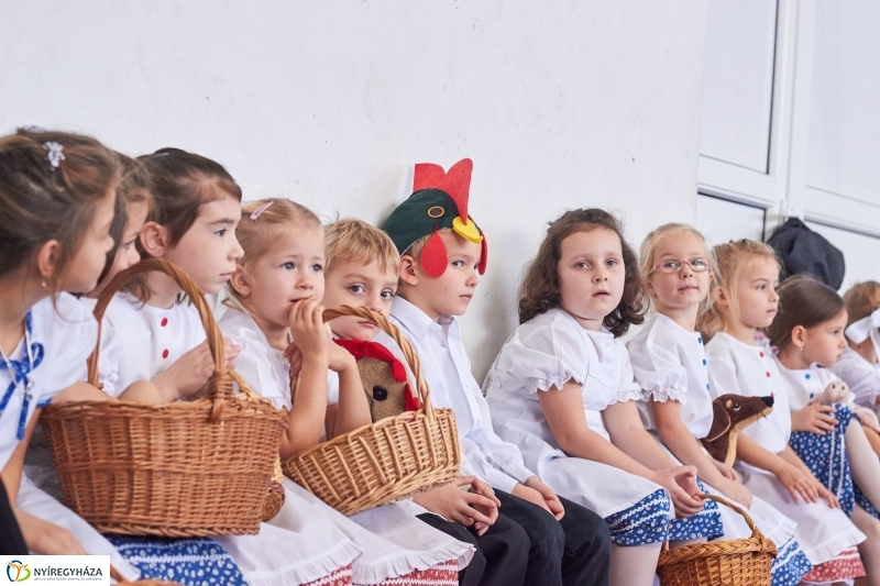 Jubilál a Kertvárosi iskola - fotó Szarka Lajos