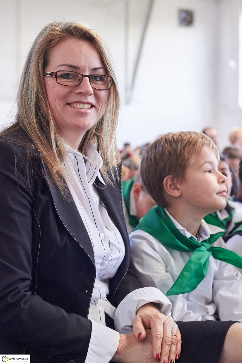 Jubilál a Kertvárosi iskola - fotó Szarka Lajos