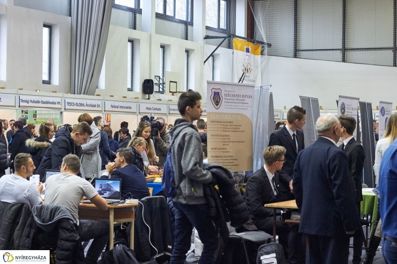 Állásbörze az NYSZC szervezésében - fotó Szarka Lajos