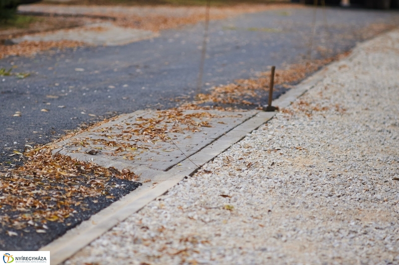 Thököly utca aszfaltozása - fotó Szarka Lajos