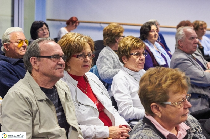 Szépkorúak Akadémiája 20171122 - fotó Szarka Lajos