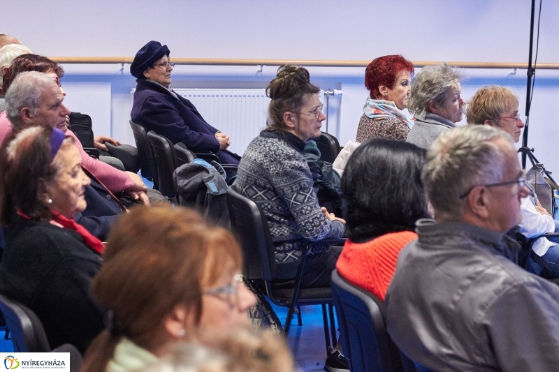Szépkorúak Akadémiája 20171122 - fotó Szarka Lajos