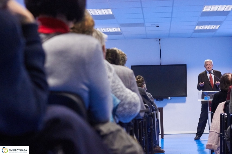 Szépkorúak Akadémiája 20171122 - fotó Szarka Lajos