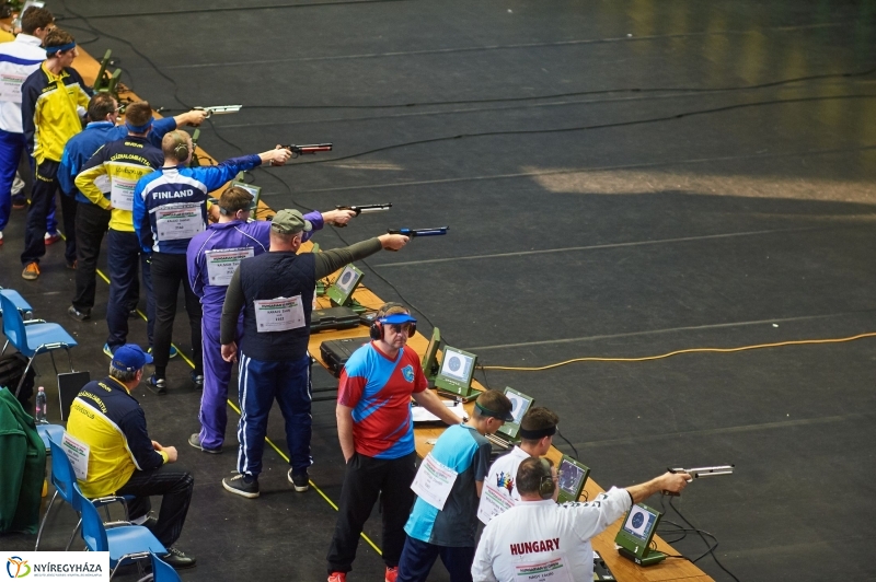 Arénáztak a sportlövők - fotó Szarka Lajos