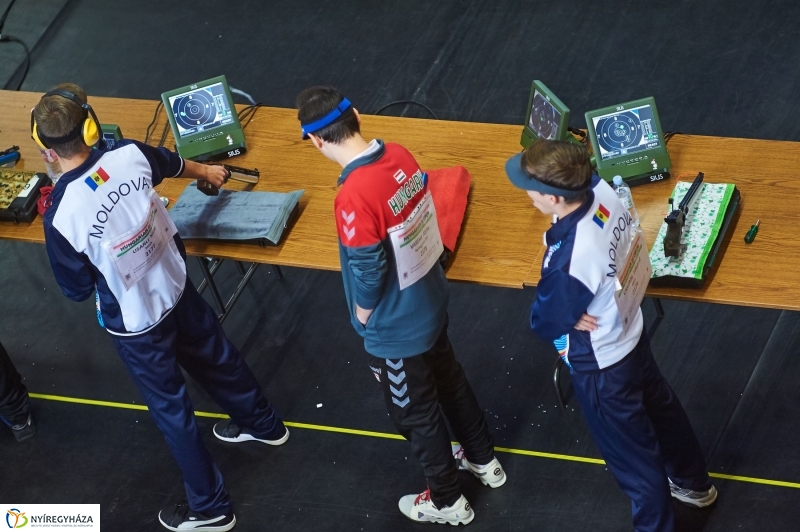 Arénáztak a sportlövők - fotó Szarka Lajos