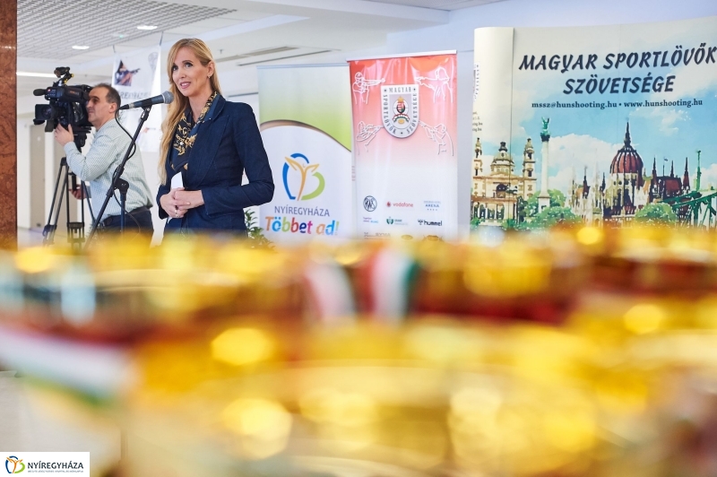 Arénáztak a sportlövők - fotó Szarka Lajos