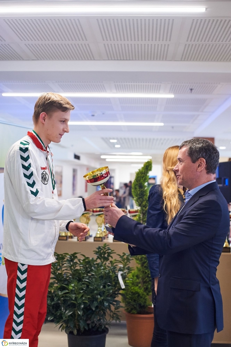 Arénáztak a sportlövők - fotó Szarka Lajos