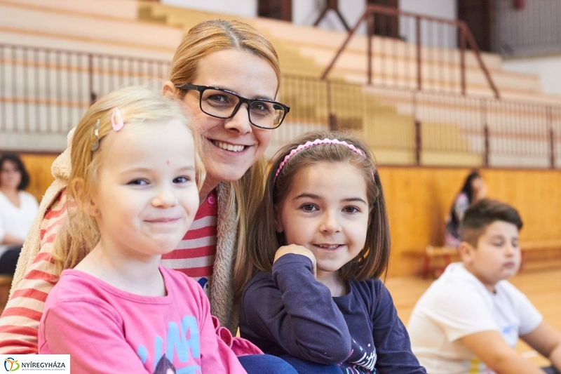 Népköltészet Hete a Bem iskolában - fotó Szarka Lajos