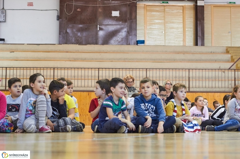 Népköltészet Hete a Bem iskolában - fotó Szarka Lajos