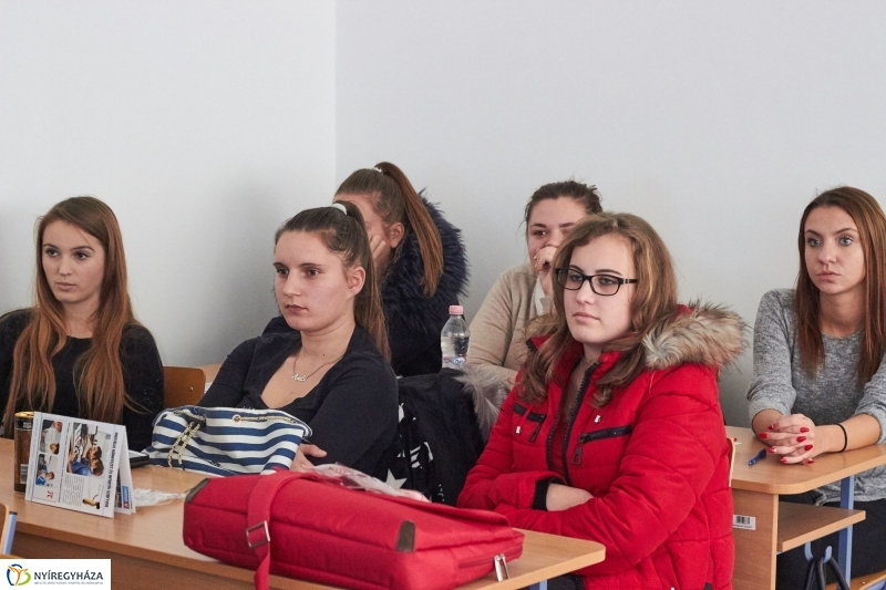 LEGO Education az egyetemen - fotó Szarka Lajos