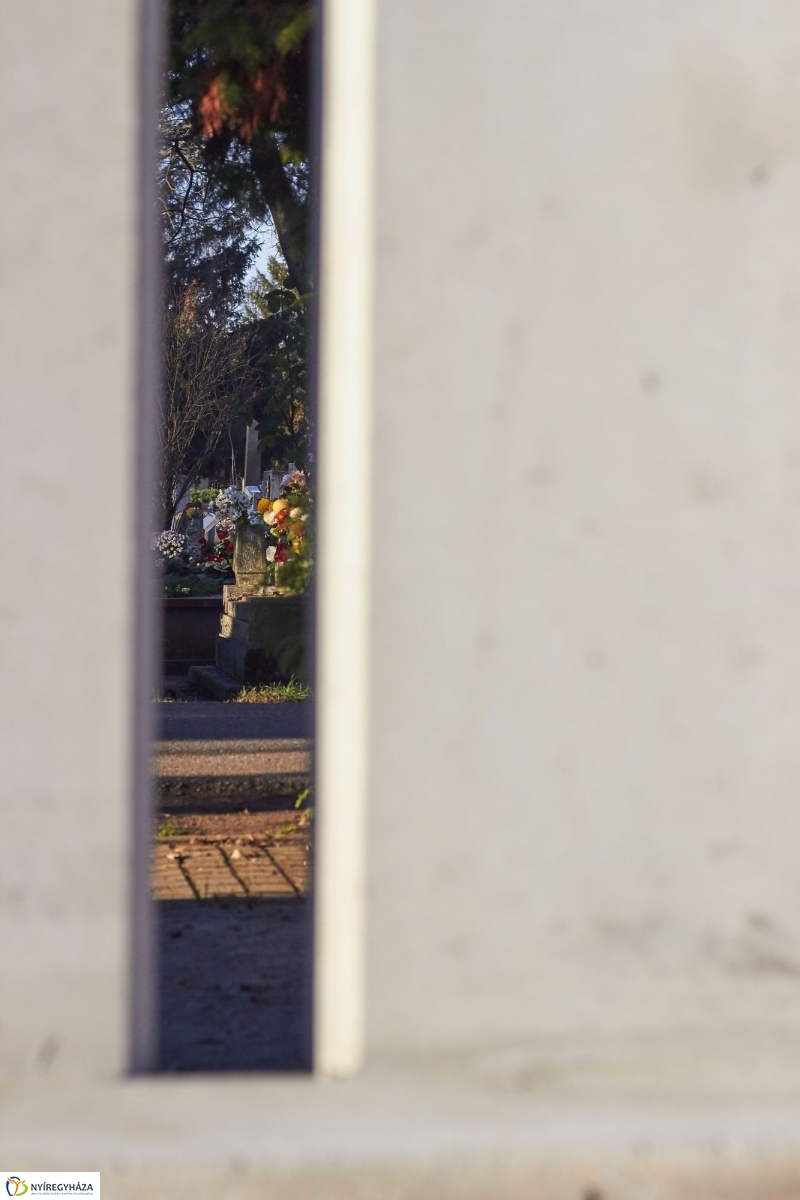 Átadták az Északi temető kerítését - fotó Szarka Lajos