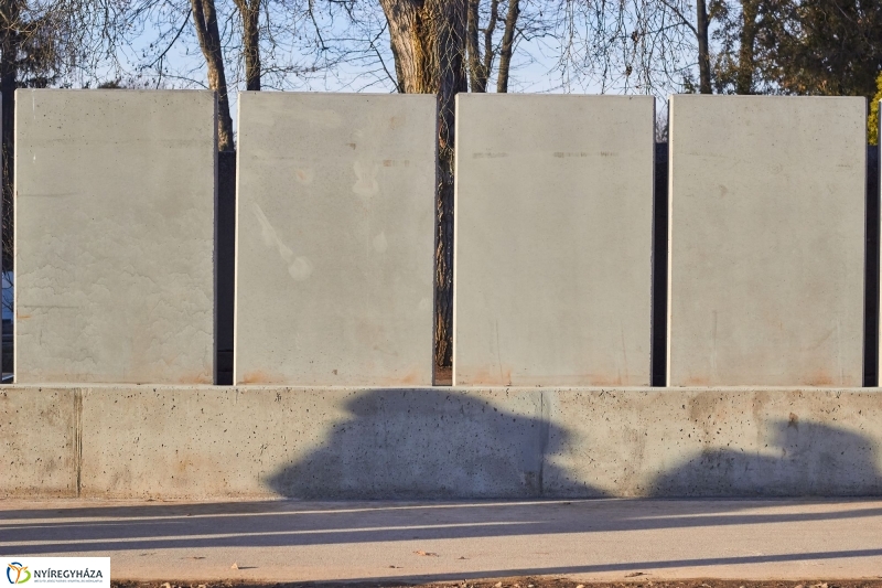 Átadták az Északi temető kerítését - fotó Szarka Lajos