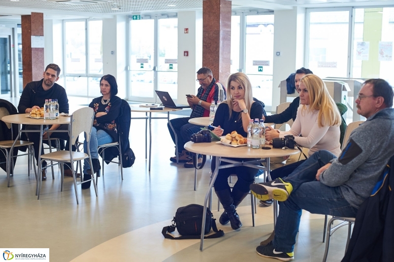 Mikulás Futás beharangozó - fotó Szarka Lajos