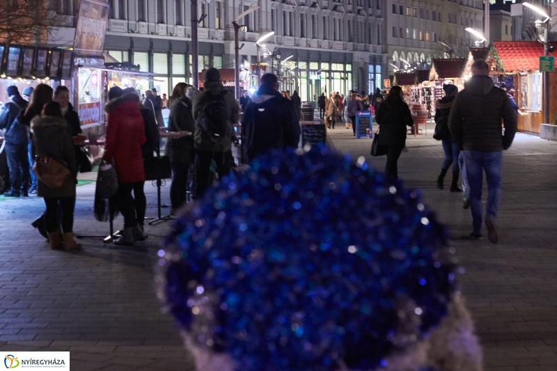 Forgatagi pillanatok - fotó Szarka Lajos