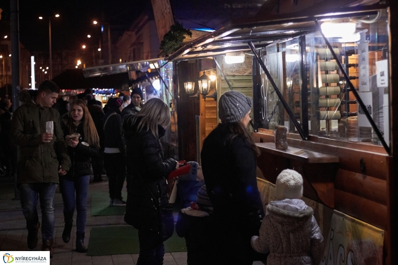 Forgatagi pillanatok - fotó Szarka Lajos