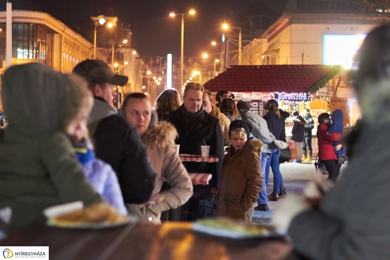 Forgatagi pillanatok - fotó Szarka Lajos