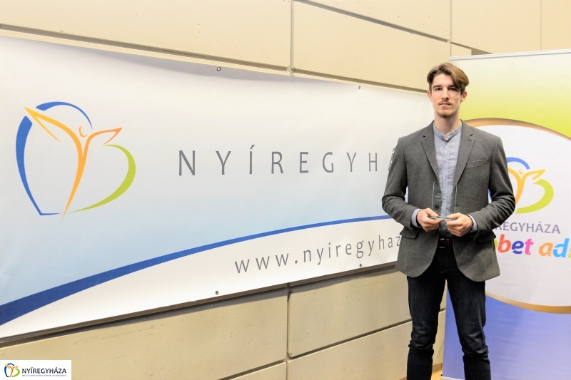 Bajnokok fala 2 - fotó Trifonov Éva