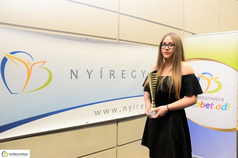 Bajnokok fala 2 - fotó Trifonov Éva