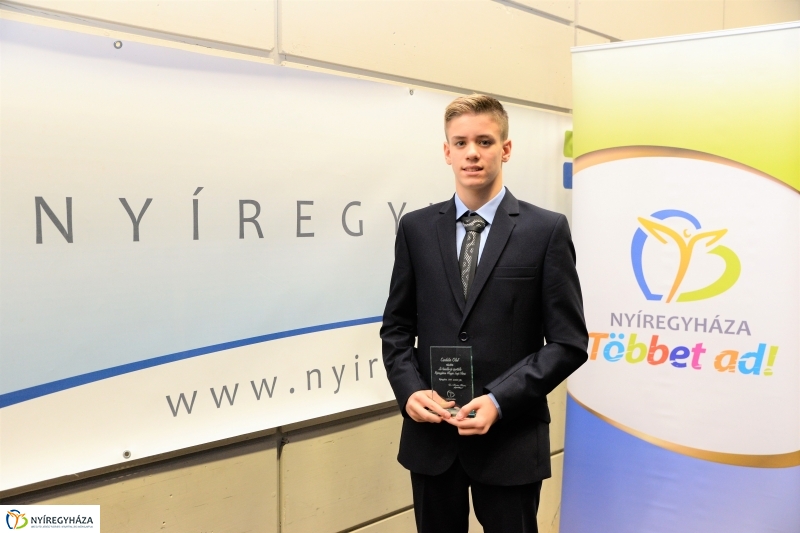 Bajnokok fala 2 - fotó Trifonov Éva