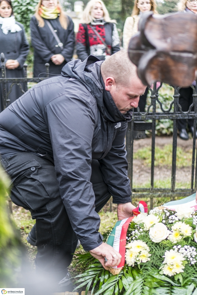 Emlékünnepség az Északi temetőben - fotó Kohut Árpád