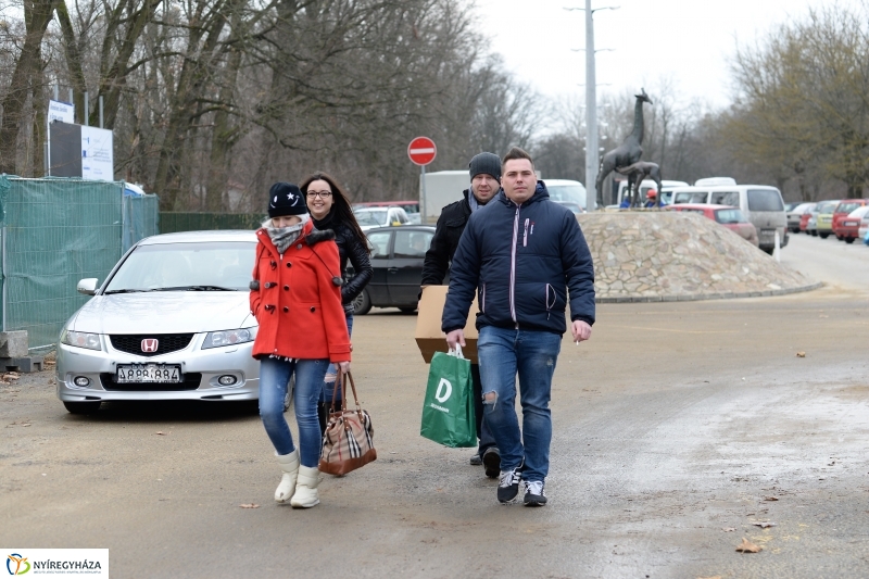 100 forintos nap az Állatparkban - fotó Trifonov Éva