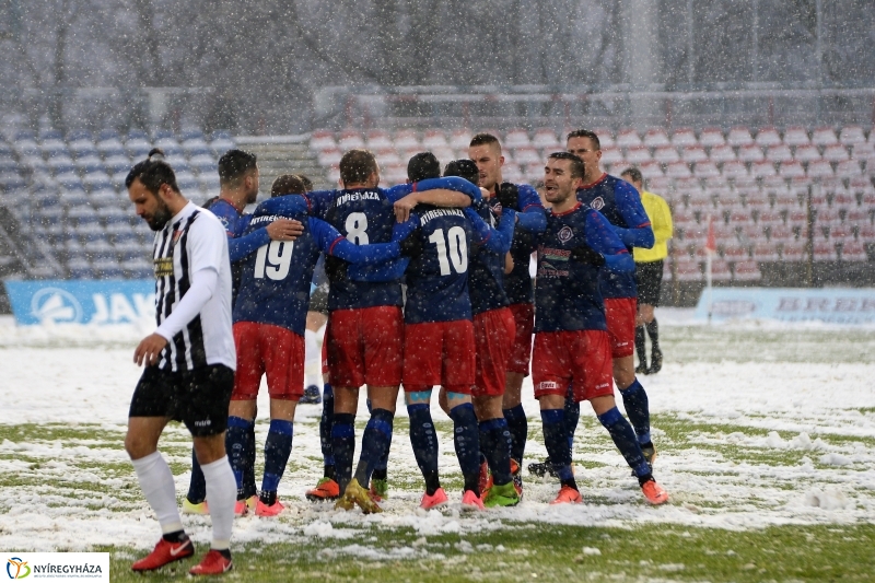 Győzött a Szpari a Budafok ellen - fotó Trifonov Éva