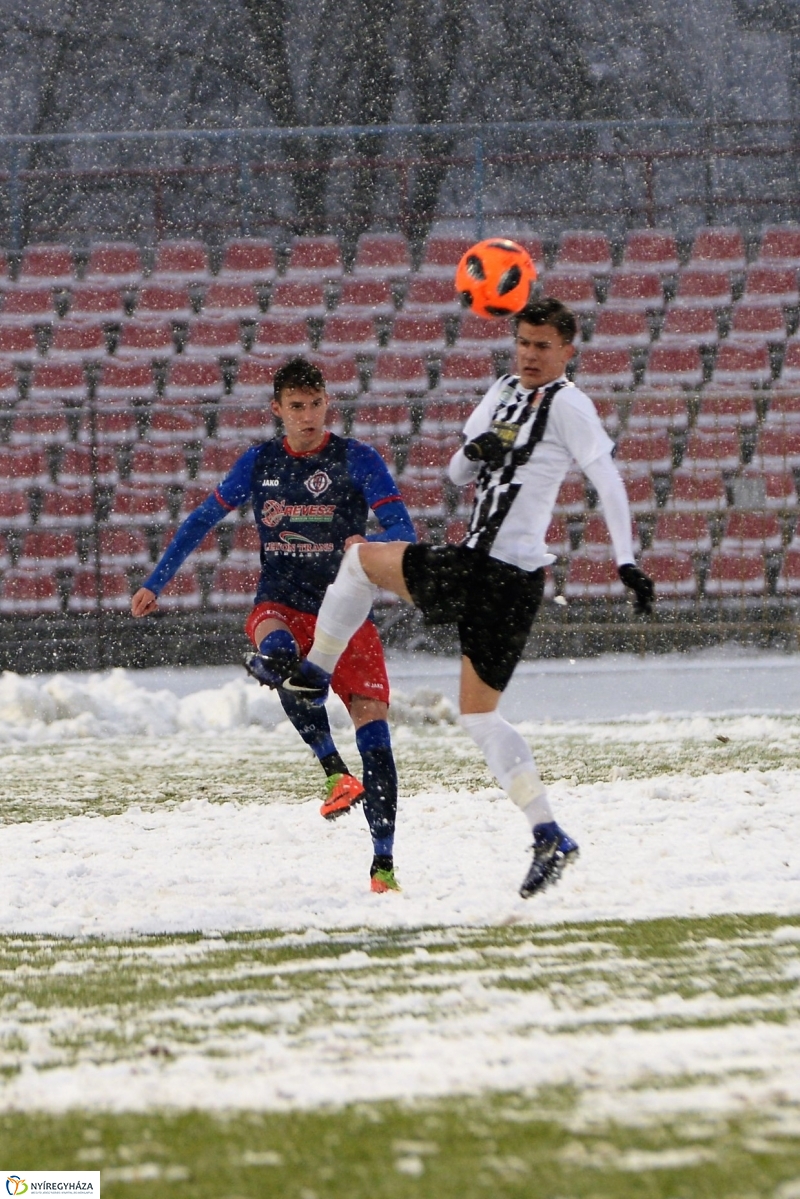 Győzött a Szpari a Budafok ellen - fotó Trifonov Éva
