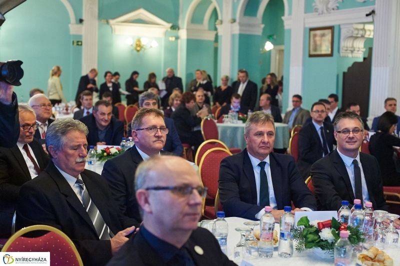 TOP 100   2017 - fotó Szarka Lajos