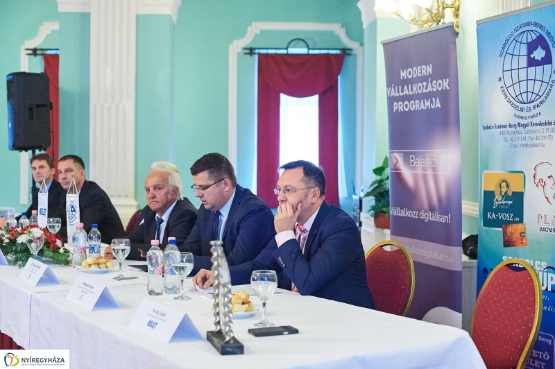 TOP 100   2017 - fotó Szarka Lajos