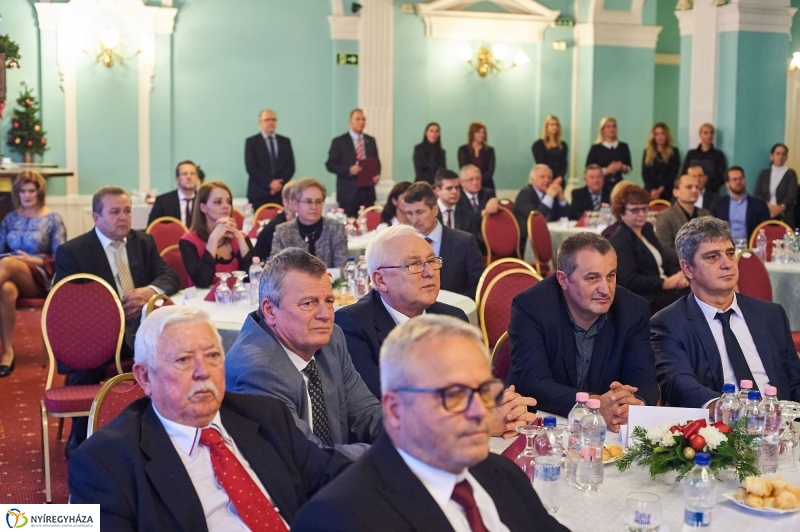 TOP 100   2017 - fotó Szarka Lajos