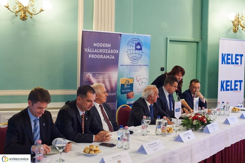 TOP 100   2017 - fotó Szarka Lajos