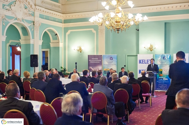 TOP 100   2017 - fotó Szarka Lajos