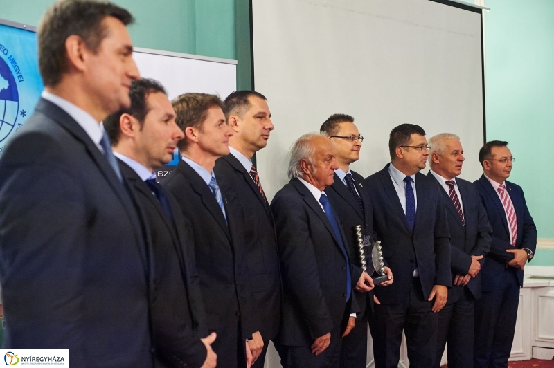 TOP 100   2017 - fotó Szarka Lajos