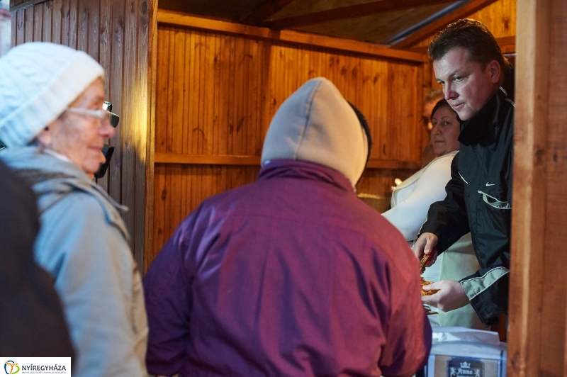 Ingyen lapcsánka 20171207 - fotó Szarka Lajos