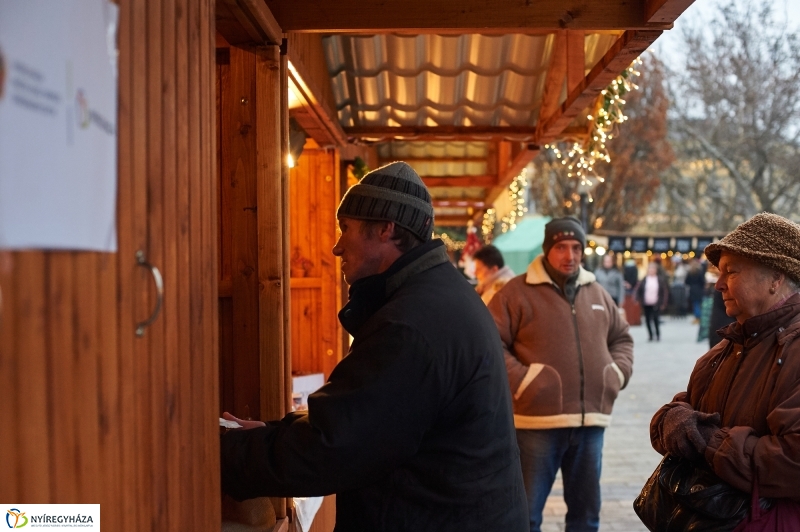 Ingyen lapcsánka 20171207 - fotó Szarka Lajos