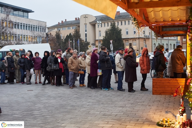 Ingyen lapcsánka 20171207 - fotó Szarka Lajos