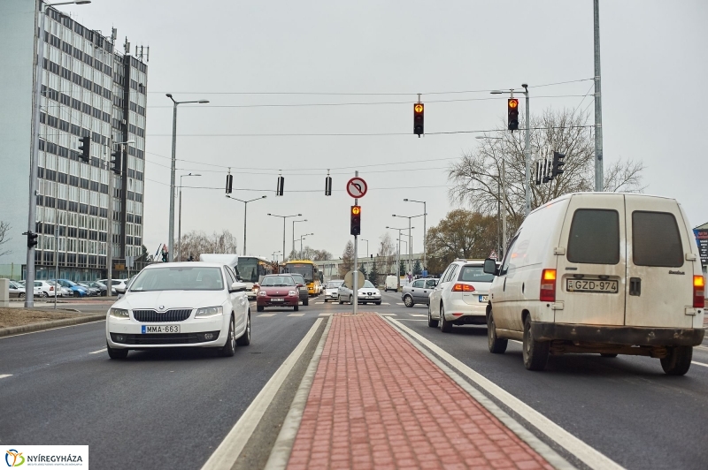 Mező utcai csomópont átadása - fotó Szarka Lajos