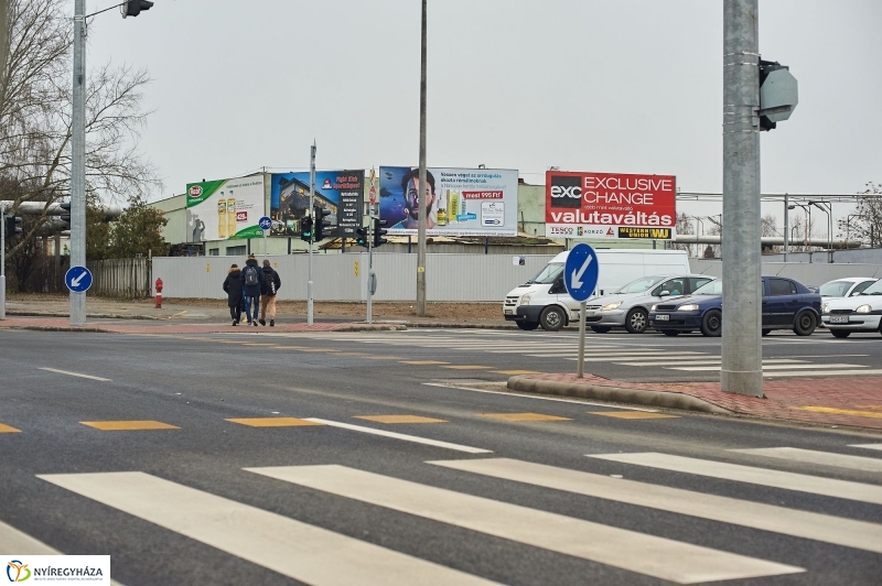 Mező utcai csomópont átadása - fotó Szarka Lajos