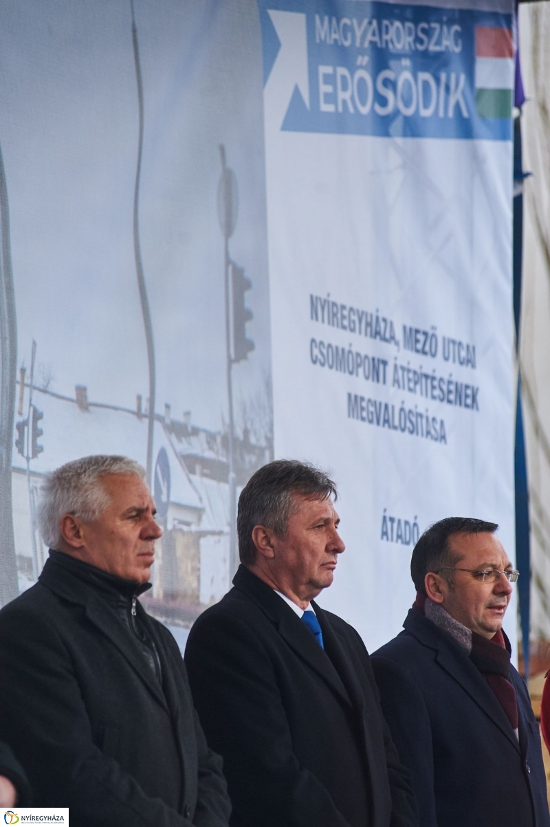 Mező utcai csomópont átadása - fotó Szarka Lajos