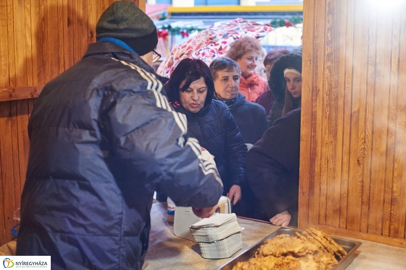 Ingyen lapcsánka 20171214 - fotó Szarka Lajos