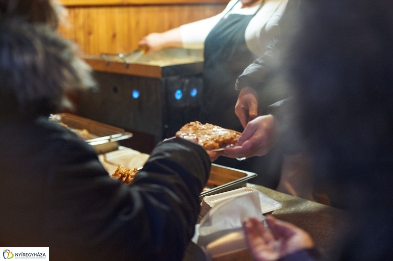 Ingyen lapcsánka 20171214 - fotó Szarka Lajos