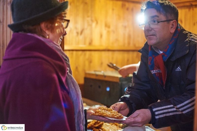 Ingyen lapcsánka 20171214 - fotó Szarka Lajos