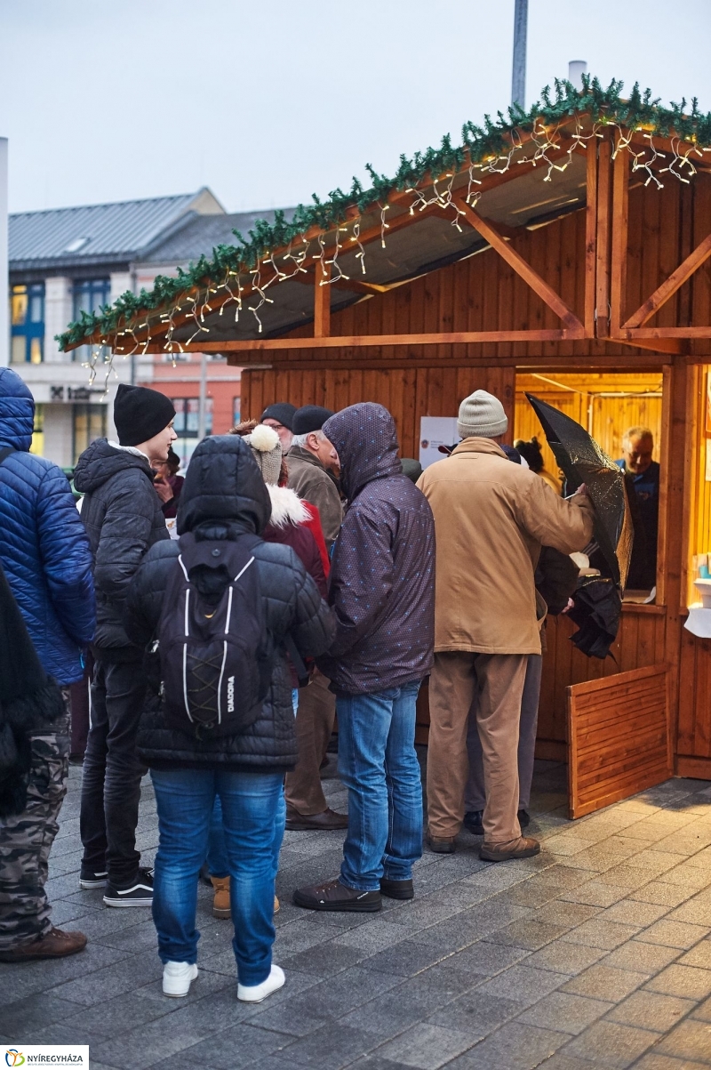 Ingyen lapcsánka 20171214 - fotó Szarka Lajos