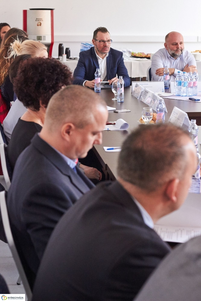 Foglalkoztatási paktum ülése 20171218 - fotó Szarka Lajos