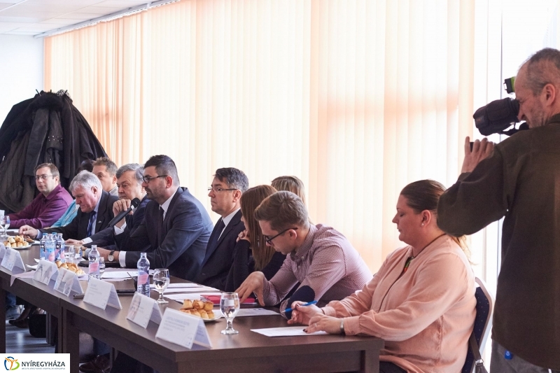 Foglalkoztatási paktum ülése 20171218 - fotó Szarka Lajos