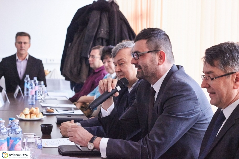 Foglalkoztatási paktum ülése 20171218 - fotó Szarka Lajos